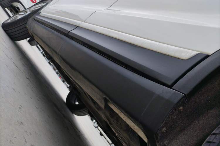 Used Haval H7 2019 H7L 2.0T Luxury Model Left Side Sill