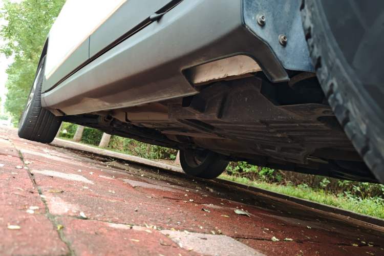 Used Haval H7 2019 2.0T Smart Enjoyment Version China VI Standard Left Side Sill