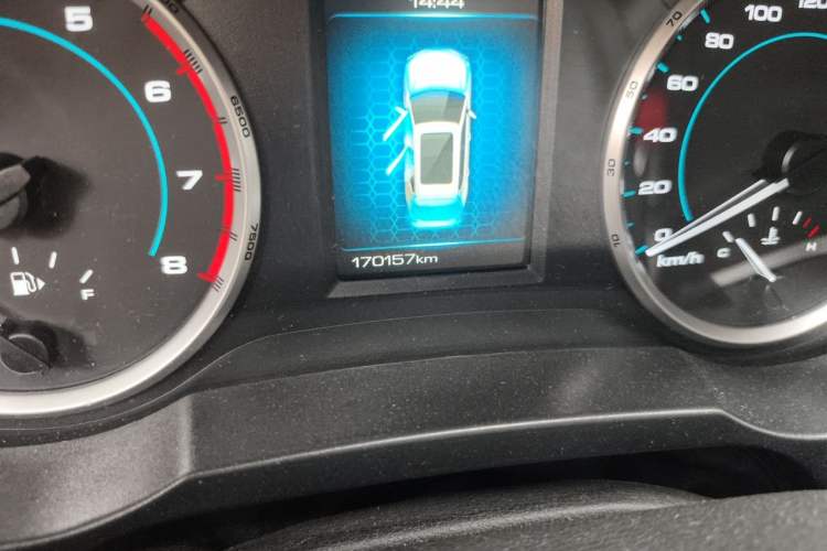 Used Haval H7 2019 2.0T Enjoyment Model China VI Standard Odometer Close Up