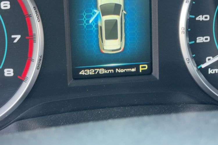 Used Haval H7 2019 2.0T Enjoyment Model China VI Standard Odometer Close Up