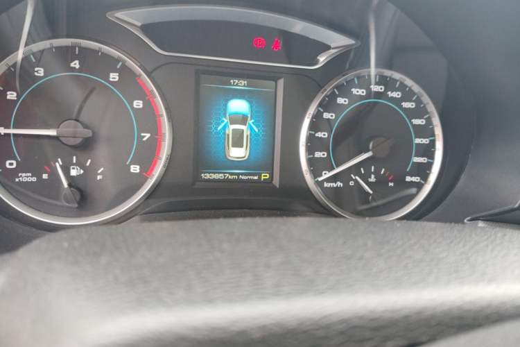 Used Haval H7 2019 2.0T Enjoyment Model China VI Standard Odometer Close Up