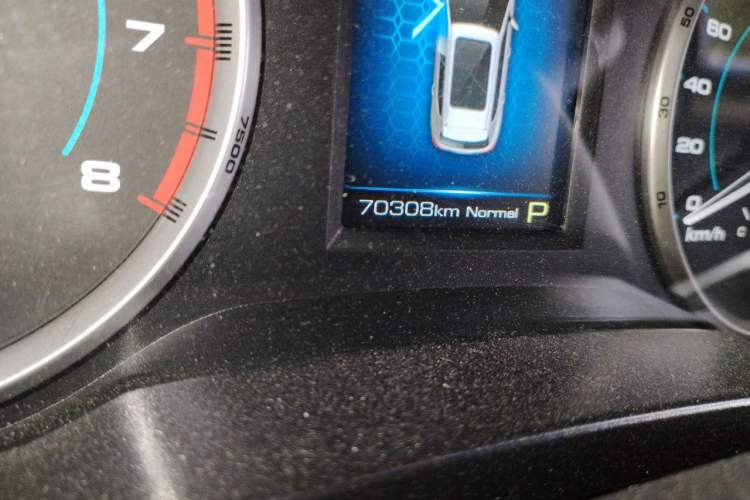 Used Haval H7 2019 2.0T Enjoyment Model China VI Standard Odometer Close Up