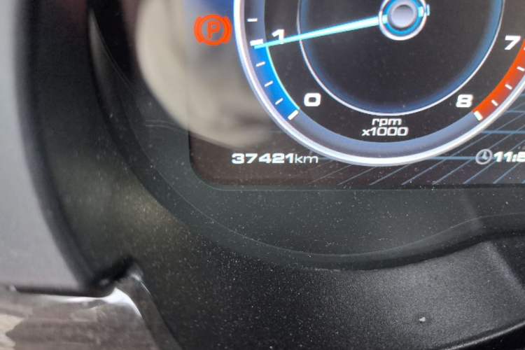 Used Haval H7 2019 2.0T Smart Enjoyment Version China VI Standard Odometer Close Up