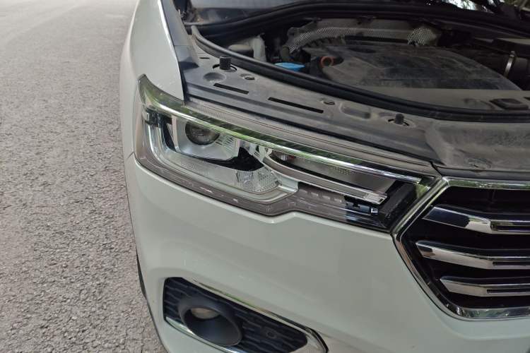 Used Haval H7 2019 2.0T Smart Enjoyment Version China V Standard Right Front Headlight