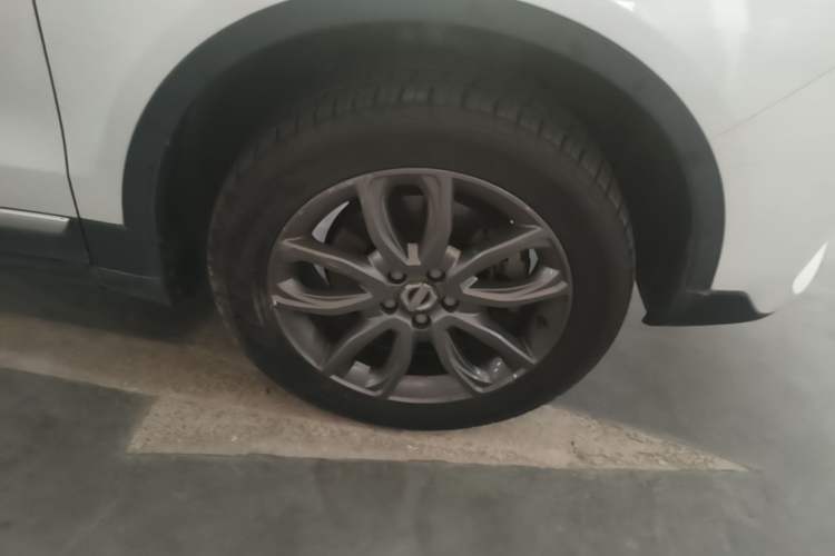 Used Haval H7 2019 2.0T Smart Enjoyment Version China VI Standard Right Front Wheel Hub