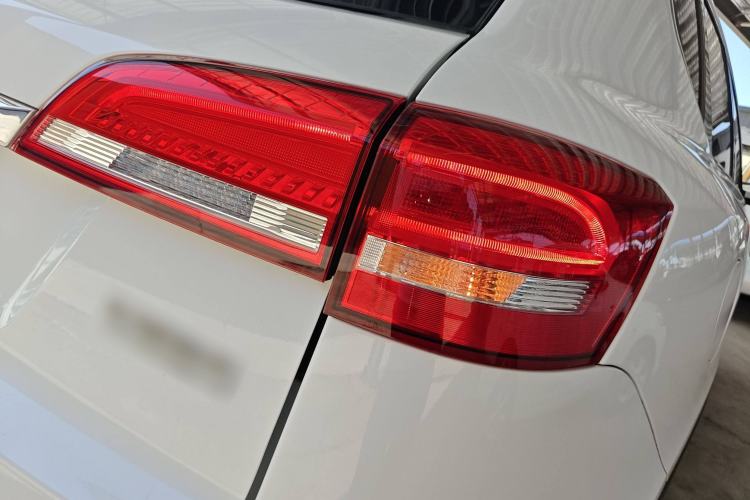Used Haval H7 2019 2.0T Enjoyment Model China VI Standard Right Rear Taillight