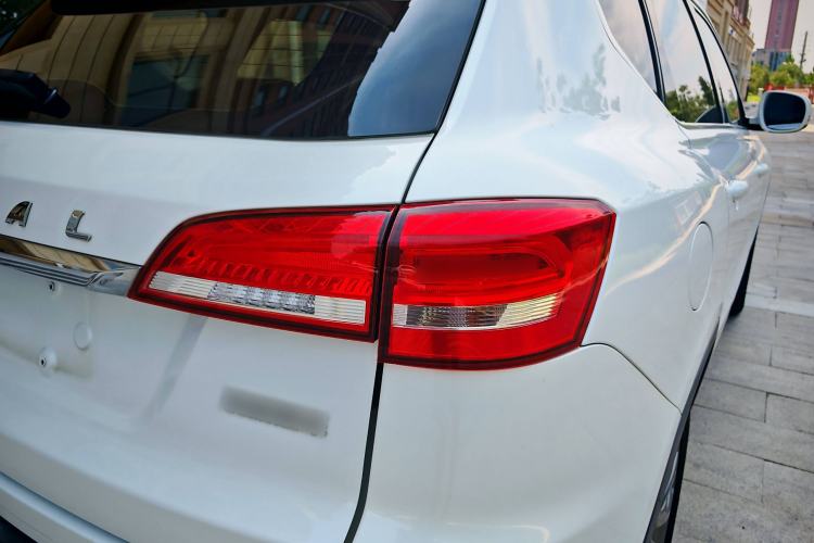 Used Haval H7 2019 2.0T Smart Enjoyment Version China VI Standard Right Rear Taillight