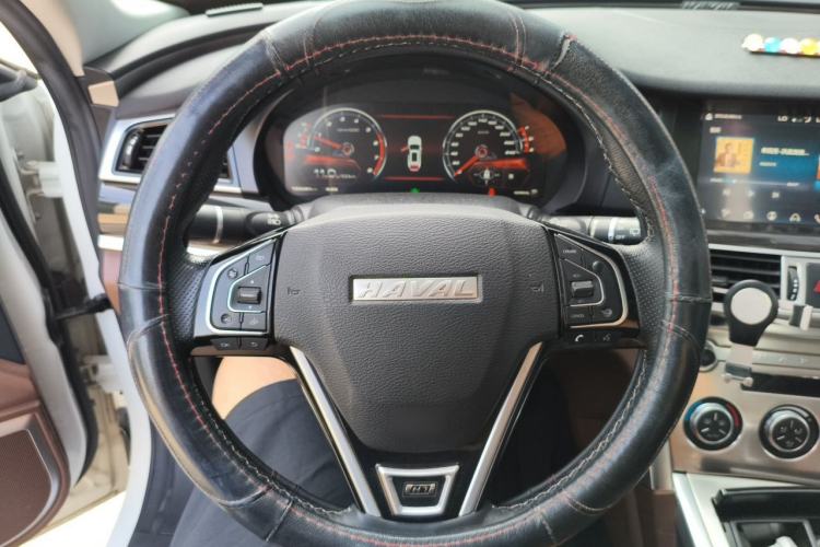 Used Haval H7 2019 2.0T Smart Enjoyment Version China VI Standard Steering Wheel