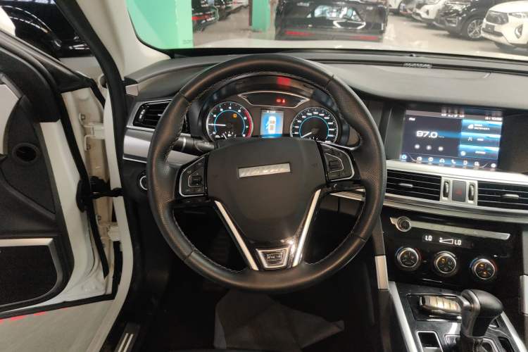 Used Haval H7 2019 2.0T Enjoyment Model China VI Standard Steering Wheel