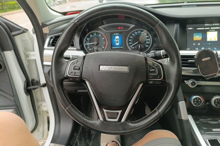 Used Haval H7 2019 2.0T Enjoyment Model China VI Standard Steering Wheel