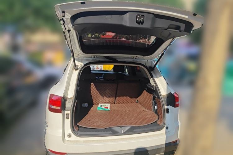 Used Haval H7 2019 2.0T Smart Enjoyment Version China VI Standard Trunk