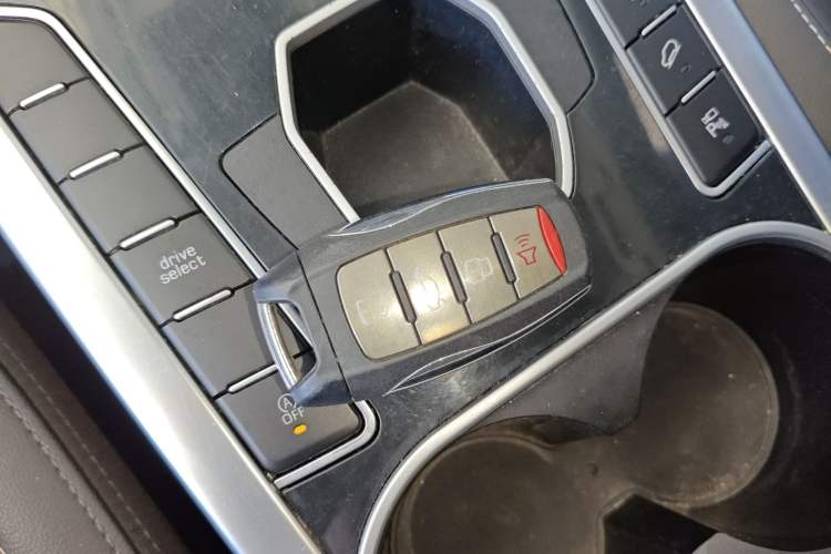 Used Haval H7 2019 2.0T Enjoyment Model China VI Standard Vehicle Key