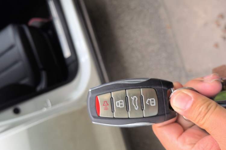 Used Haval H7 2019 2.0T Enjoyment Model China VI Standard Vehicle Key