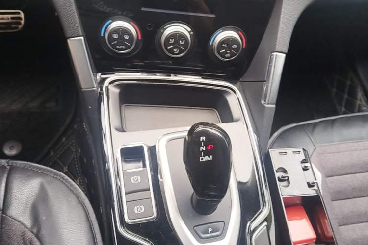 Used Haval H7 2021 2.0T Enjoyment Version Gear Lever