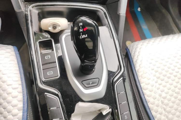 Used Haval H7 2021 2.0T Enjoyment Version Gear Lever