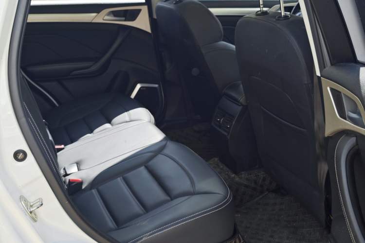 Used Haval H7 2021 2.0T Enjoyment Version Interior 3