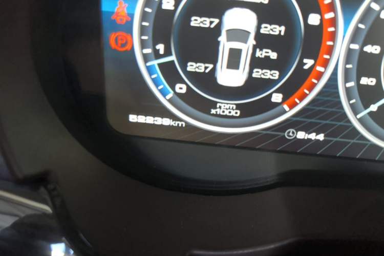 Used Haval H7 2021 2.0T Smart Enjoyment Version Odometer Close Up