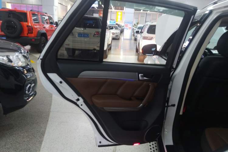 Used Haval H8 2017 2.0T Diesel 4x4 Smart Enjoyment Version Left Rear Door Interior