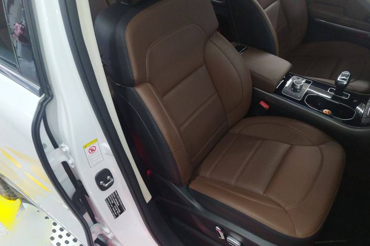 Used Haval H8 2017 2.0T Diesel 4x4 Smart Enjoyment Version Right Front Seat