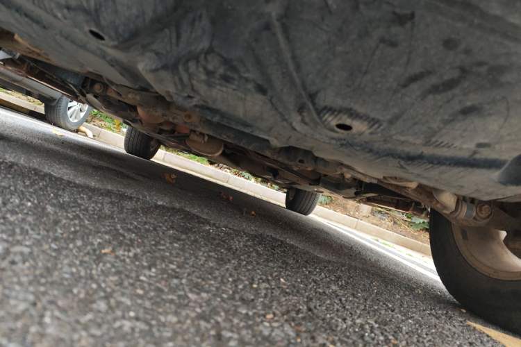 Used Haval H8 2015 2.0T Two-Wheel-Drive Standard Version Chassis Front
