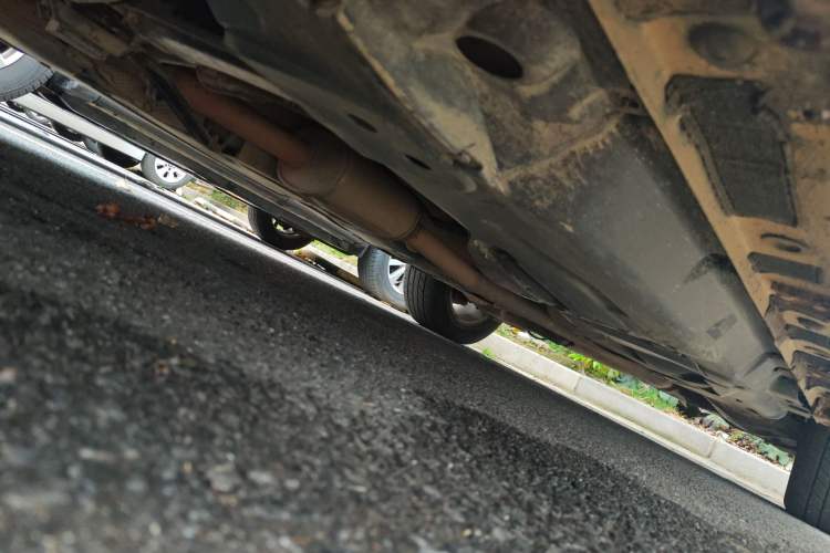 Used Haval H8 2015 2.0T Two-Wheel-Drive Standard Version Chassis Front Left