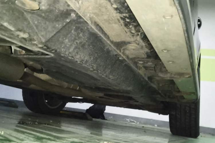 Used Haval H8 2015 2.0T Four-Wheel Drive Comfort Version Chassis Front Left