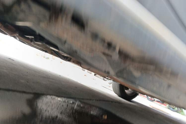 Used Haval H8 2015 2.0T Two-Wheel-Drive Luxury Version Chassis Front Left