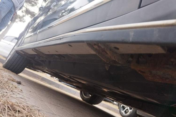 Used Haval H8 2015 2.0T Two-Wheel-Drive Luxury Version Chassis Front Right