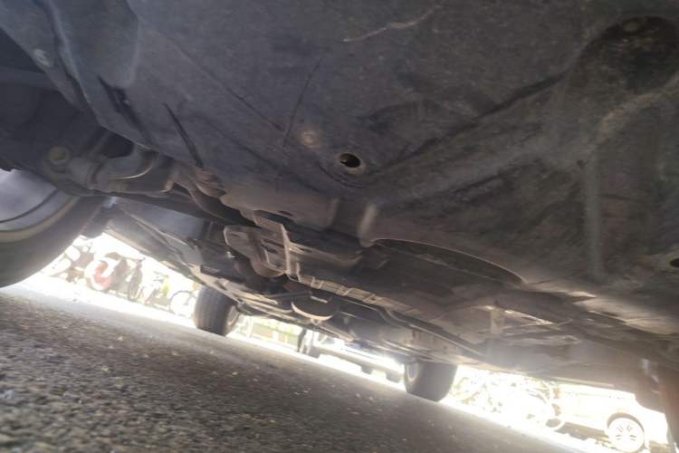 Used Haval H8 2015 2.0T Two-Wheel Drive Comfort Version Chassis Front