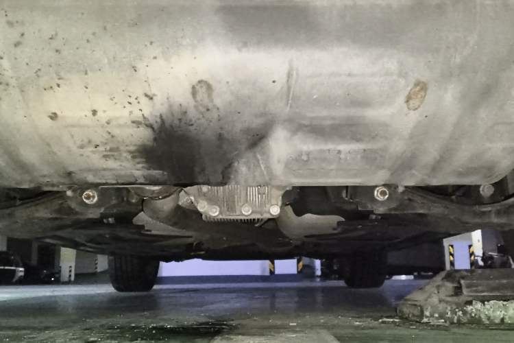 Used Haval H8 2015 2.0T Four-Wheel Drive Comfort Version Chassis Rear