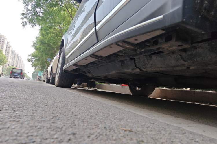 Used Haval H8 2015 2.0T Four-Wheel Drive Luxury Model Chassis Rear Left