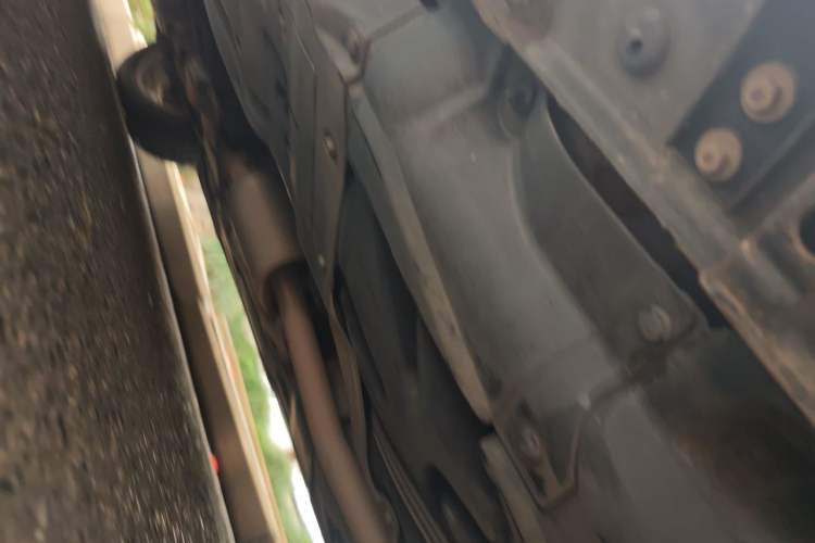 Used Haval H8 2015 2.0T Two-Wheel-Drive Luxury Version Chassis Rear Left