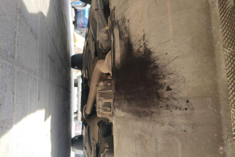 Used Haval H8 2015 2.0T Two-Wheel-Drive Luxury Version Chassis Rear