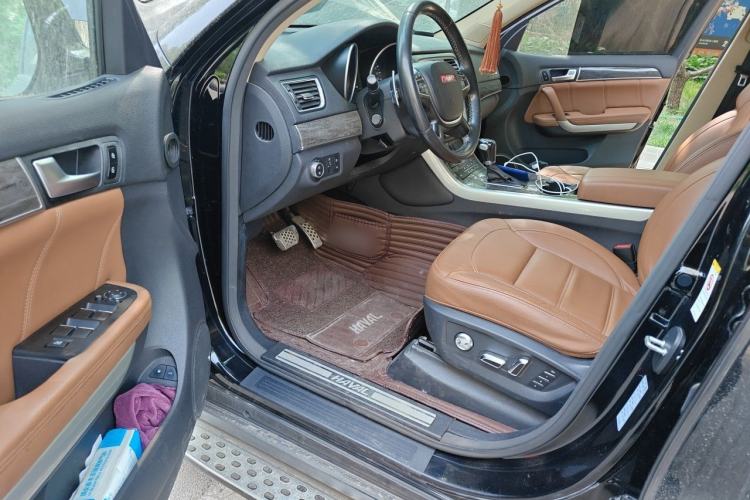 Used Haval H8 2015 2.0T Four-Wheel Drive Luxury Model Driver Seat