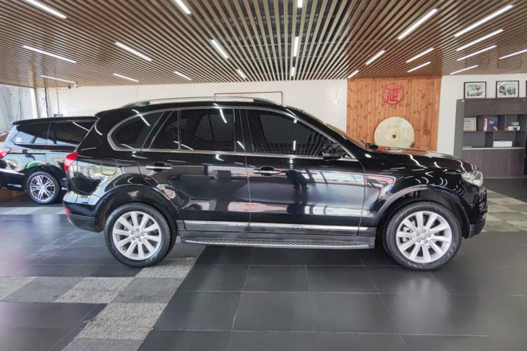 Used Haval H8 2015 2.0T Four-Wheel Drive Luxury Model Exterior 2