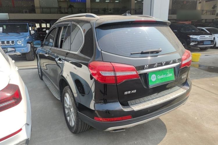 Used Haval H8 2015 2.0T Two-Wheel-Drive Luxury Version Exterior 3