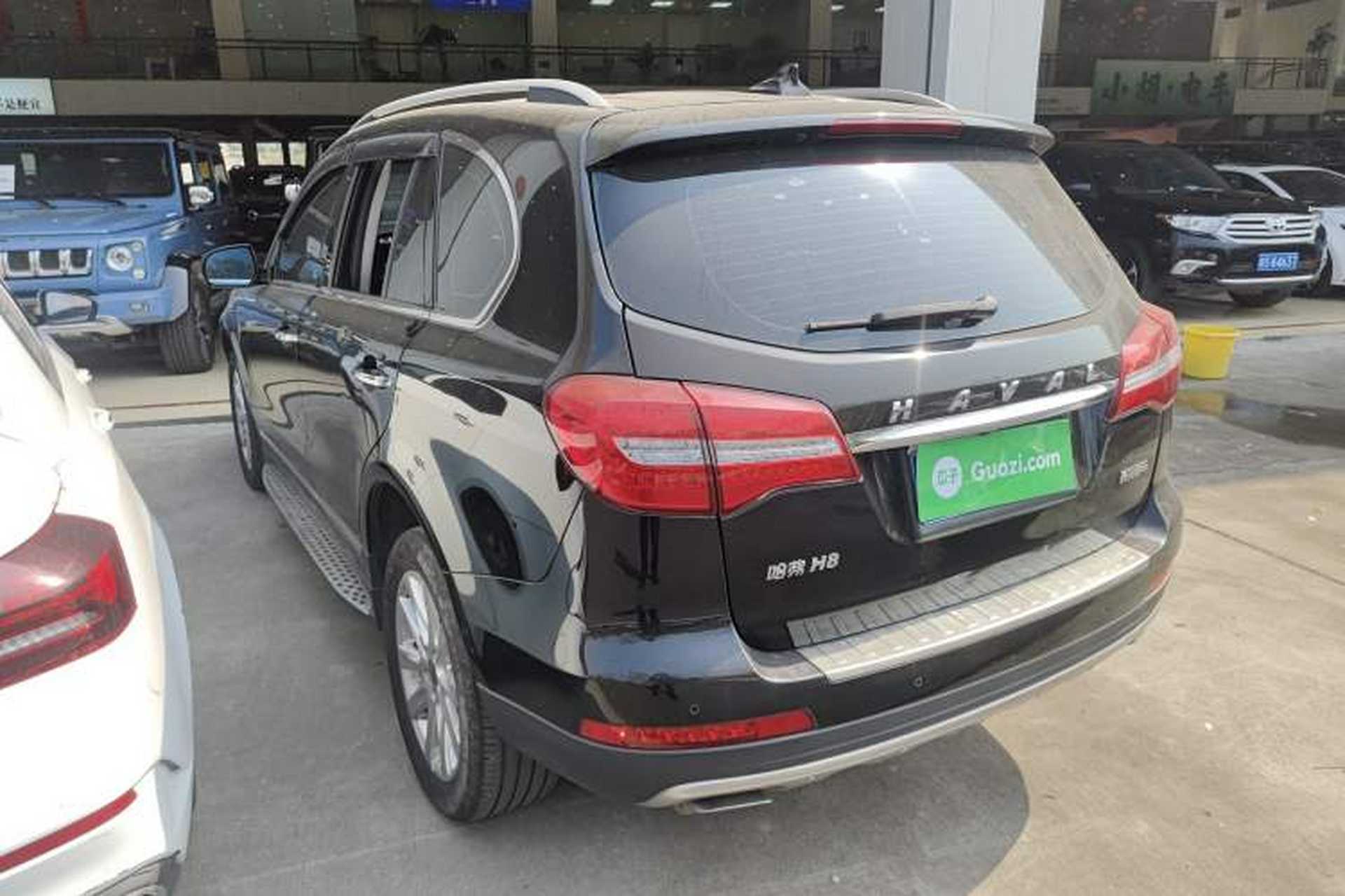 Used Haval H8 2015 2.0T Two-Wheel-Drive Luxury Version Exterior 3
