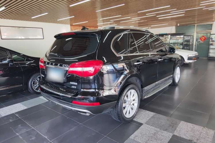 Used Haval H8 2015 2.0T Four-Wheel Drive Luxury Model Exterior 3