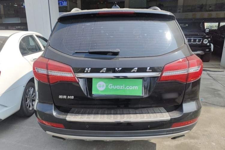 Used Haval H8 2015 2.0T Two-Wheel-Drive Luxury Version Exterior 4