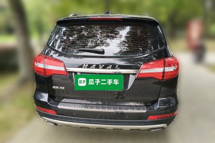 Used Haval H8 2015 2.0T Two-Wheel Drive Comfort Version Exterior 4