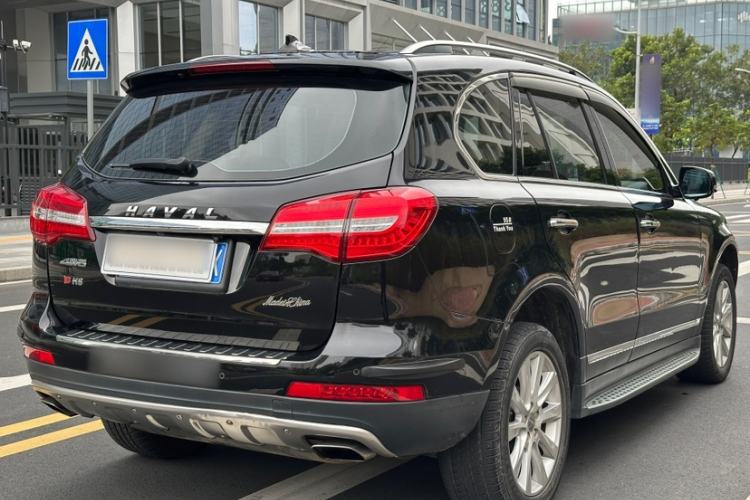Used Haval H8 2015 2.0T Two-Wheel Drive Comfort Version Exterior 4