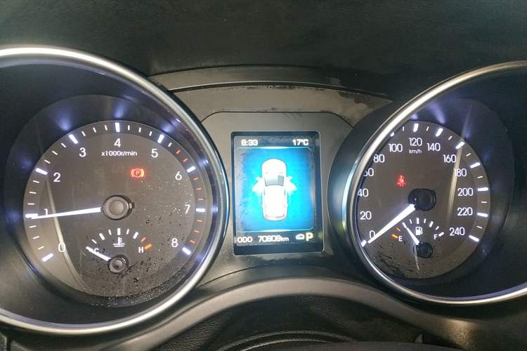Used Haval H8 2015 2.0T Two-Wheel Drive Comfort Version Instrument Cluster