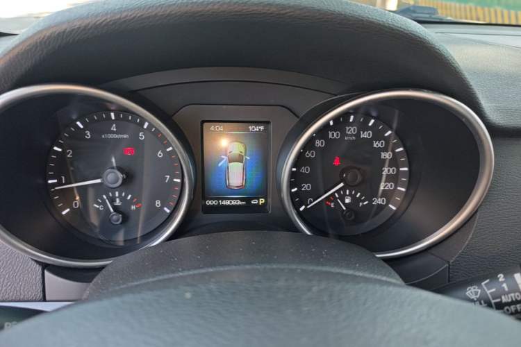 Used Haval H8 2015 2.0T Two-Wheel-Drive Luxury Version Instrument Cluster