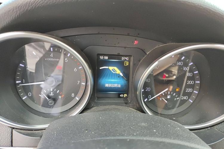 Used Haval H8 2015 2.0T Two-Wheel-Drive Luxury Version Instrument Cluster