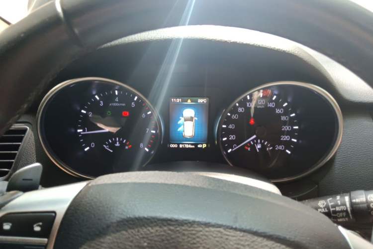 Used Haval H8 2015 2.0T Two-Wheel-Drive Luxury Version Instrument Cluster