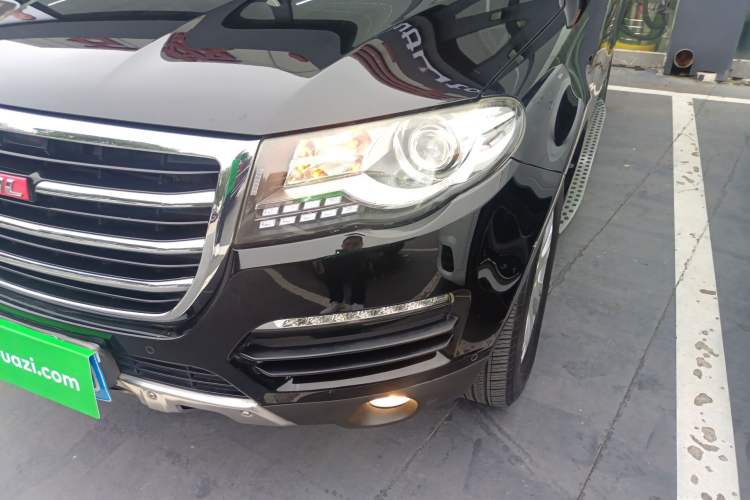 Used Haval H8 2015 2.0T Two-Wheel-Drive Standard Version Left Front Headlight