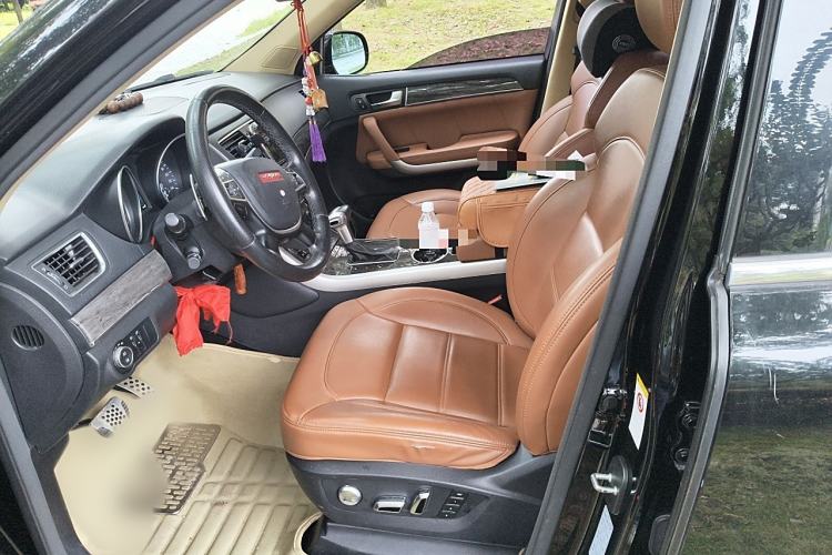 Used Haval H8 2015 2.0T Two-Wheel Drive Comfort Version Left Front Seat