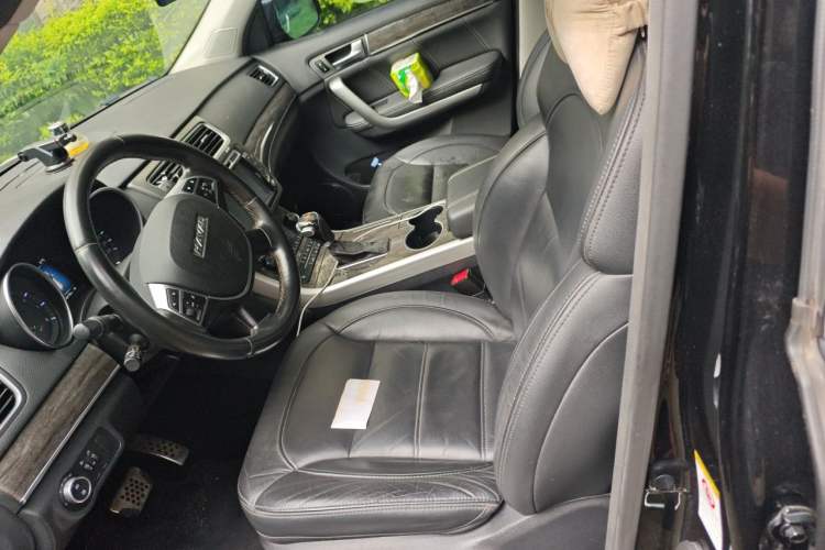 Used Haval H8 2015 2.0T Two-Wheel-Drive Standard Version Left Front Seat