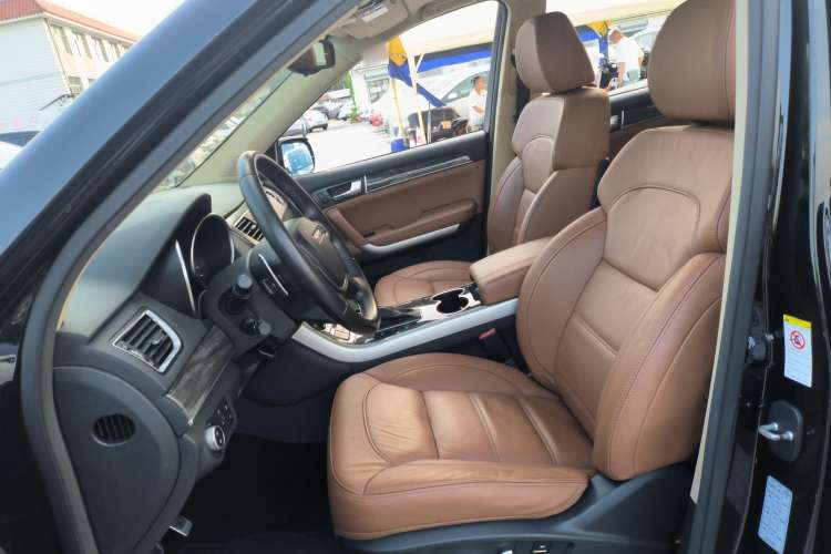 Used Haval H8 2015 2.0T Two-Wheel-Drive Luxury Version Left Front Seat