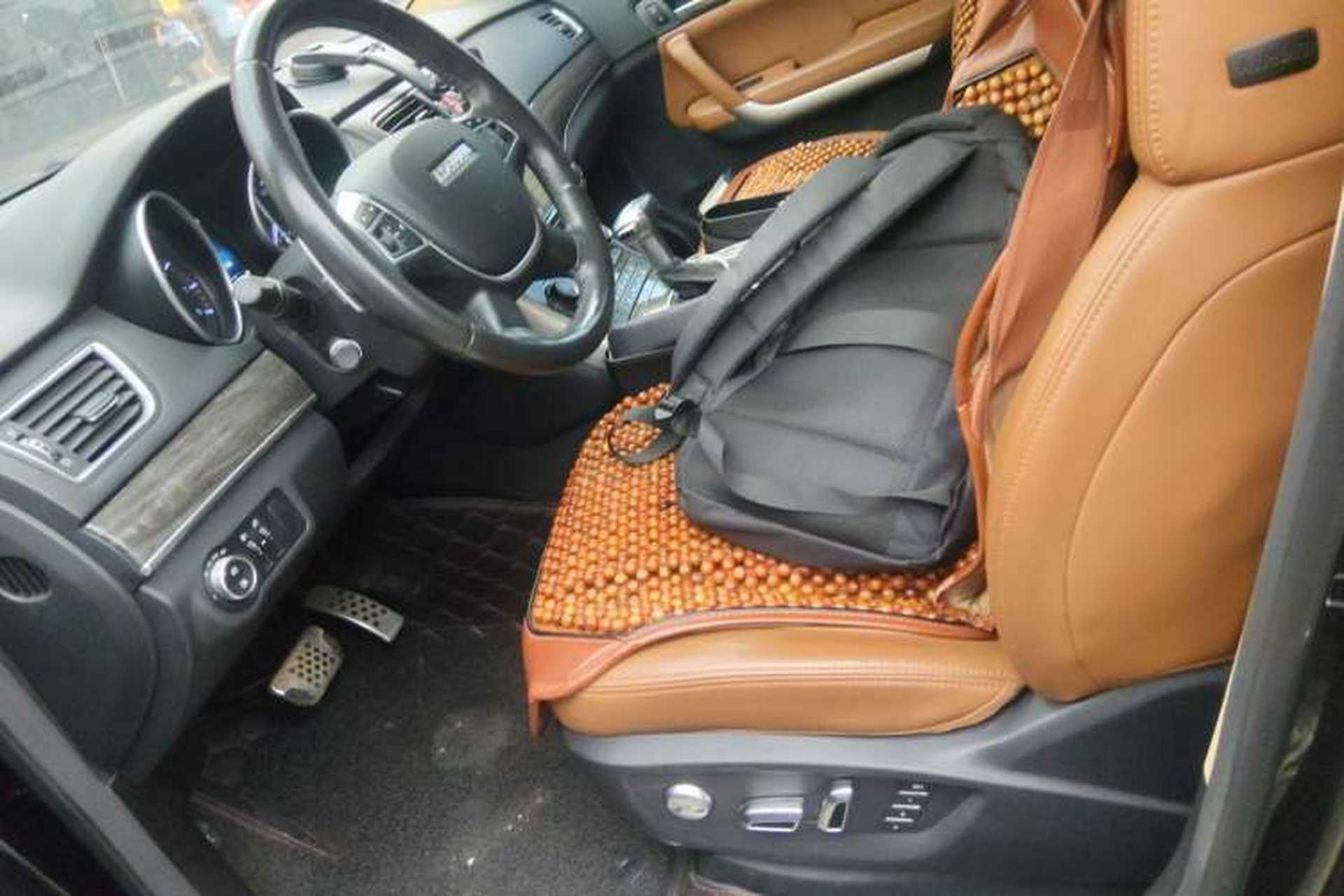 Used Haval H8 2015 2.0T Two-Wheel Drive Comfort Version Left Front Seat